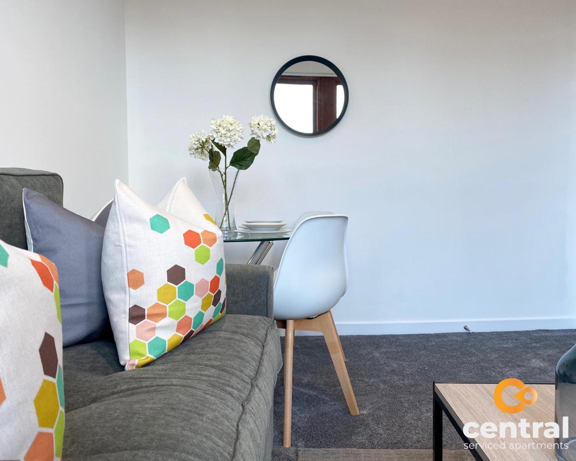 Central Serviced Apartments - Cosy 1 Bedroom - Walk Away From City Quay V&A - Walk To Bus And Train Station - Easy Access To City Centre - Fast Wi-Fi - Fully Equipped - Weekly & Monthly Stay Offers Дънди Екстериор снимка