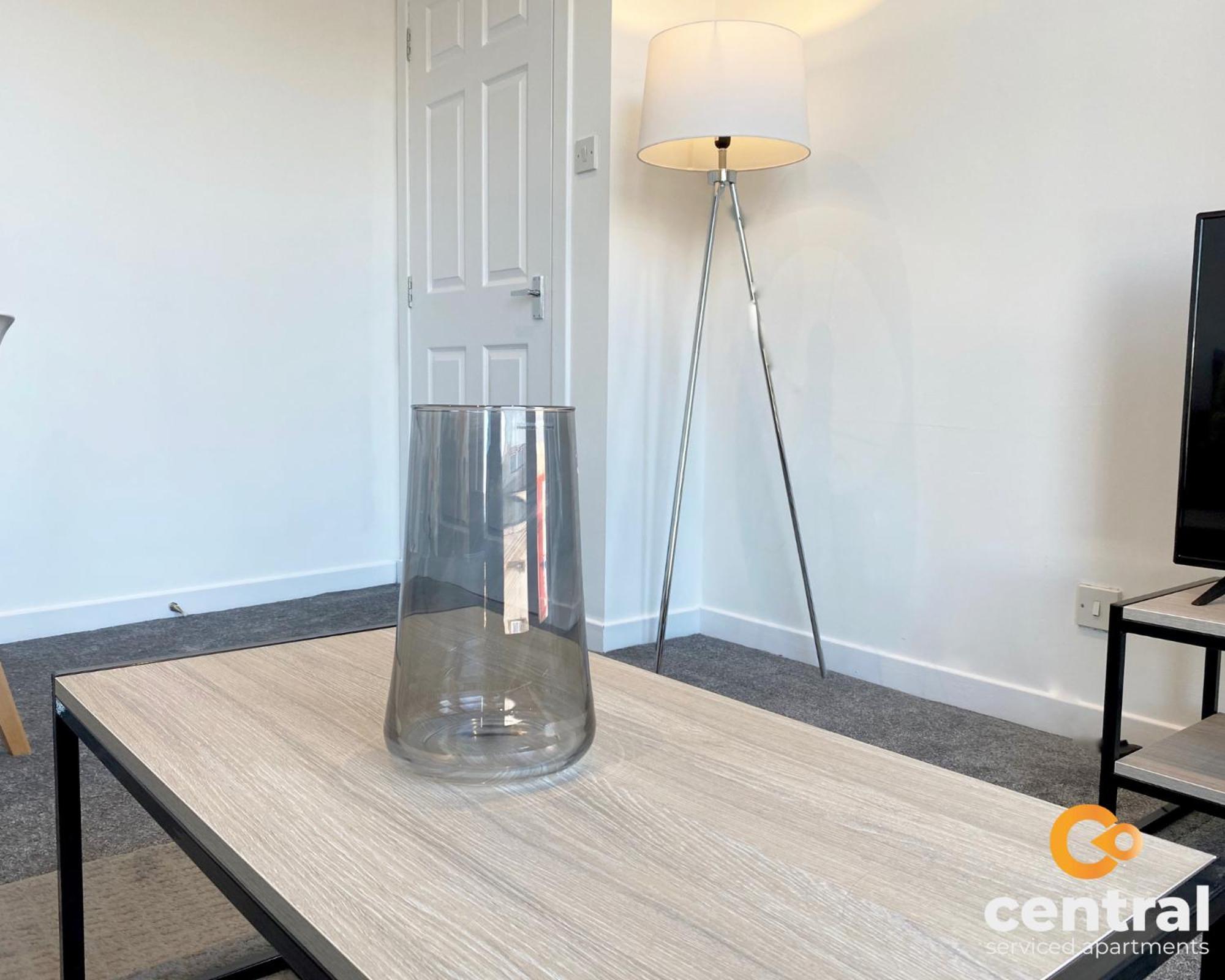 Central Serviced Apartments - Cosy 1 Bedroom - Walk Away From City Quay V&A - Walk To Bus And Train Station - Easy Access To City Centre - Fast Wi-Fi - Fully Equipped - Weekly & Monthly Stay Offers Дънди Екстериор снимка