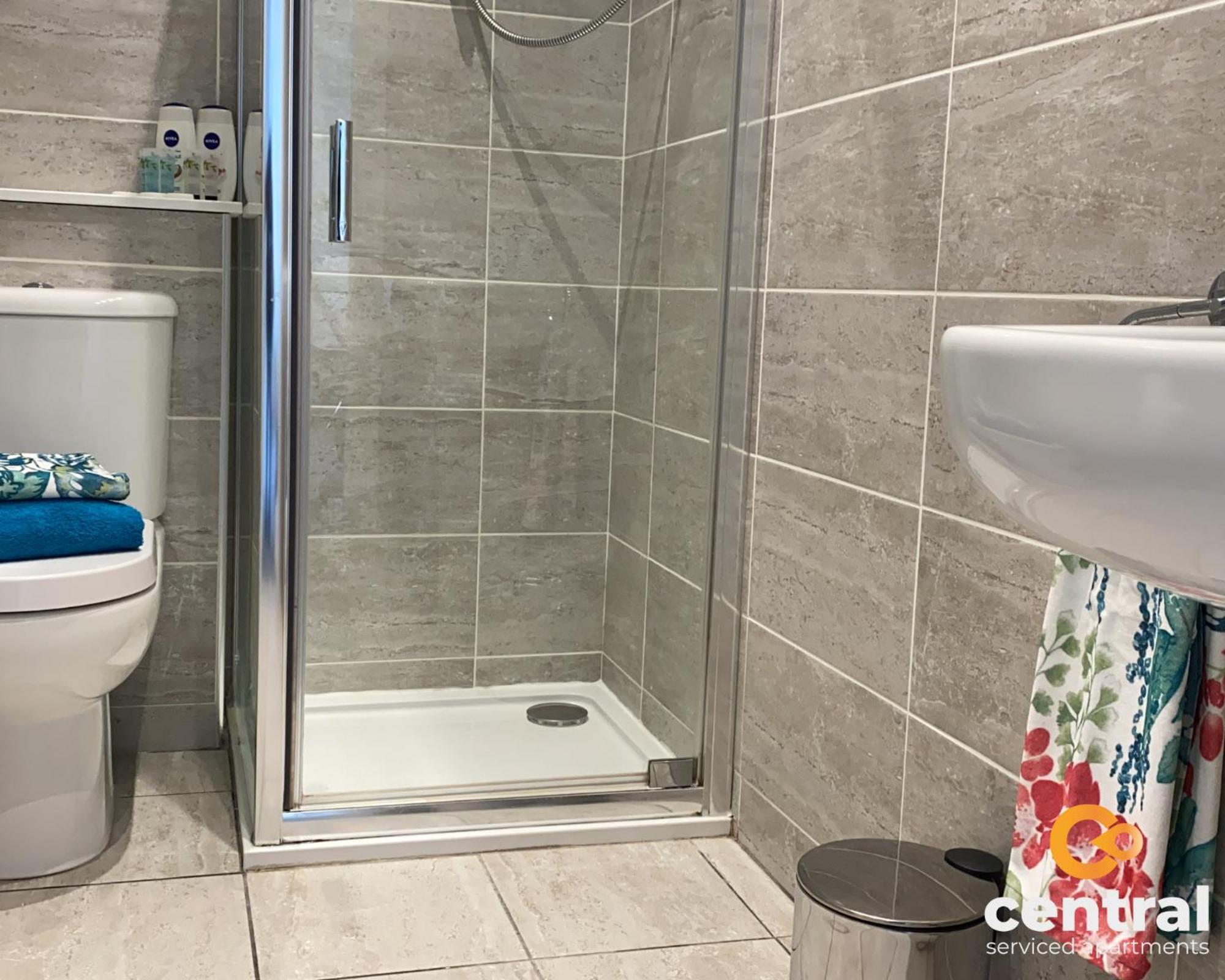 Central Serviced Apartments - Cosy 1 Bedroom - Walk Away From City Quay V&A - Walk To Bus And Train Station - Easy Access To City Centre - Fast Wi-Fi - Fully Equipped - Weekly & Monthly Stay Offers Дънди Екстериор снимка