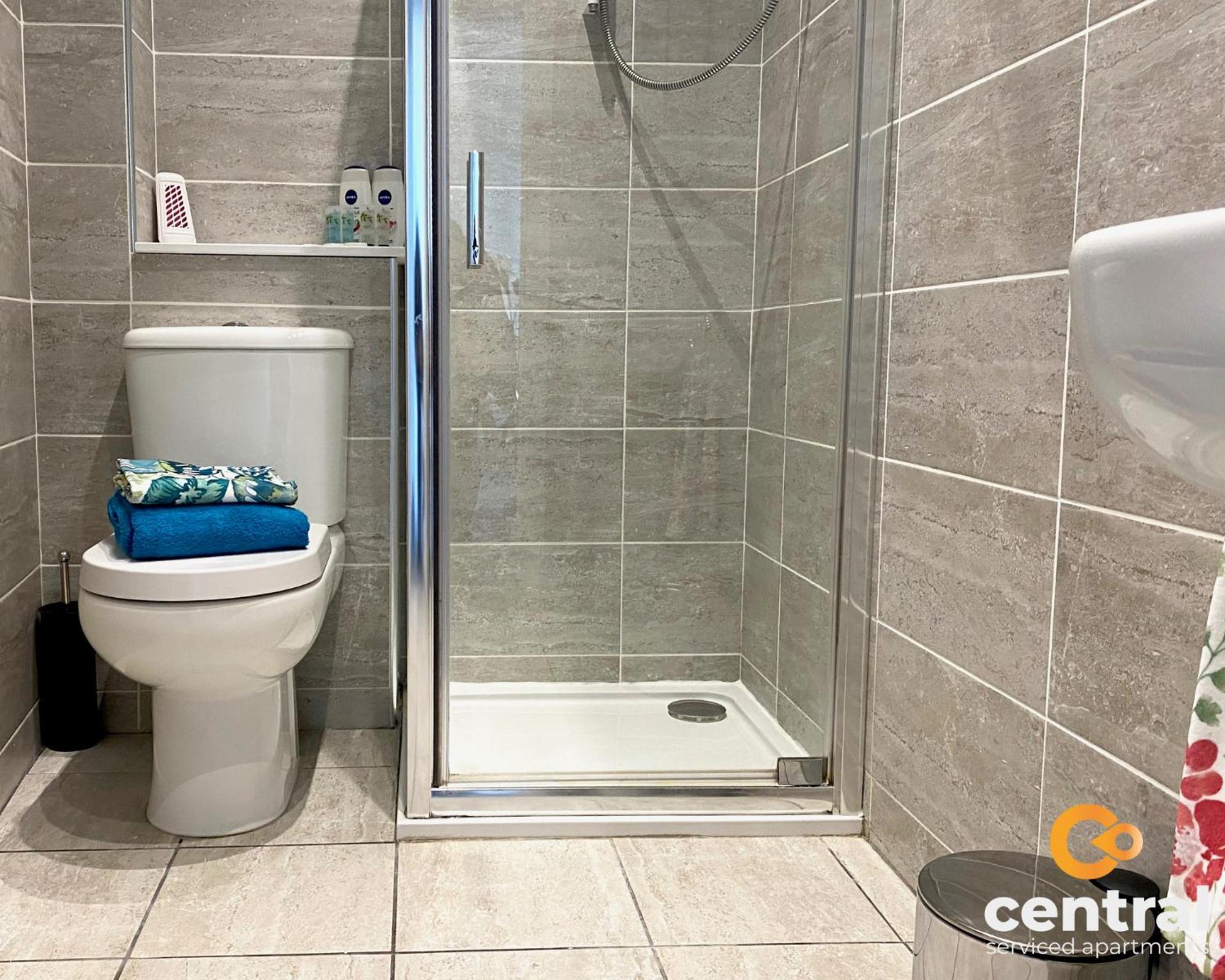 Central Serviced Apartments - Cosy 1 Bedroom - Walk Away From City Quay V&A - Walk To Bus And Train Station - Easy Access To City Centre - Fast Wi-Fi - Fully Equipped - Weekly & Monthly Stay Offers Дънди Екстериор снимка