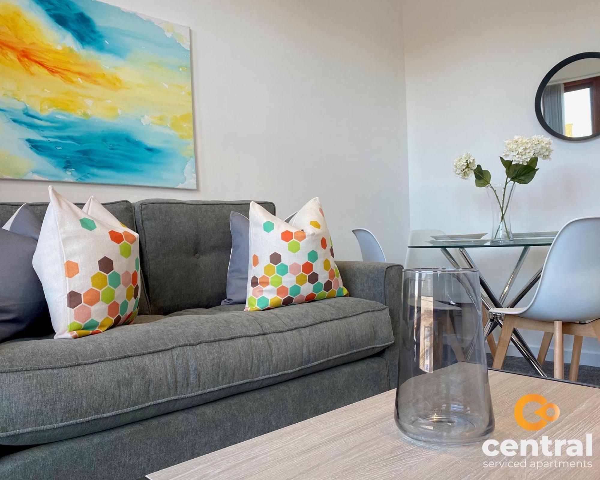 Central Serviced Apartments - Cosy 1 Bedroom - Walk Away From City Quay V&A - Walk To Bus And Train Station - Easy Access To City Centre - Fast Wi-Fi - Fully Equipped - Weekly & Monthly Stay Offers Дънди Екстериор снимка